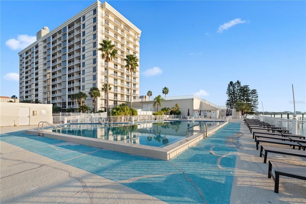 出租: $5,000 (2 贝兹, 2 浴室, 1479 平方英尺)