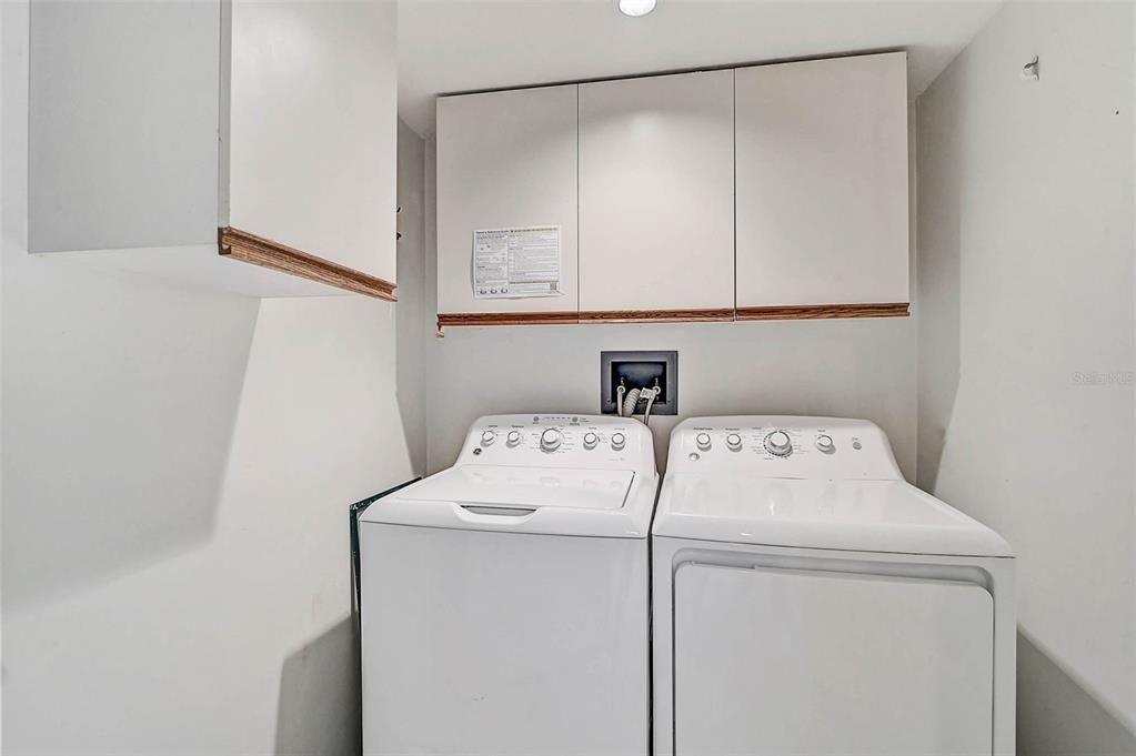 待售: $1,990,000 (3 贝兹, 2 浴室, 2315 平方英尺)