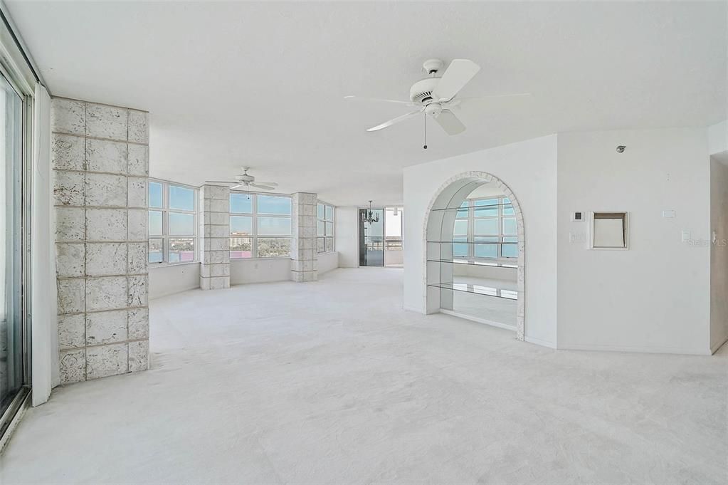 待售: $1,990,000 (3 贝兹, 2 浴室, 2315 平方英尺)