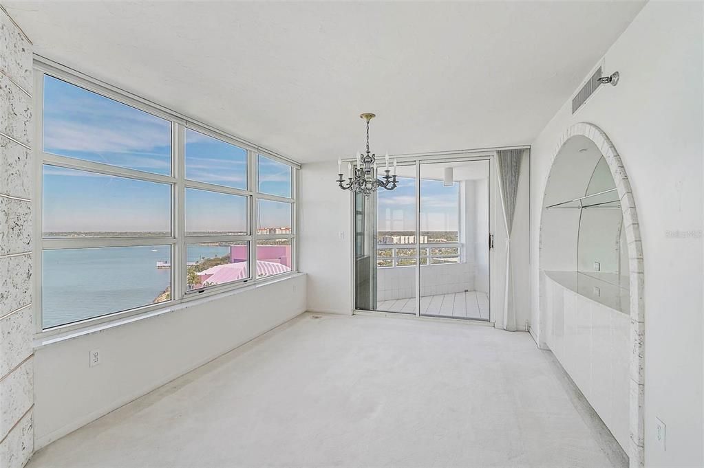 待售: $1,990,000 (3 贝兹, 2 浴室, 2315 平方英尺)