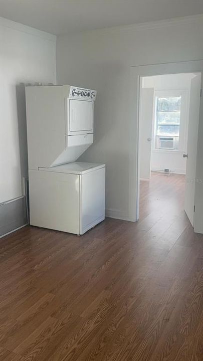 For Rent: $1,550 (2 beds, 1 baths, 1000 Square Feet)