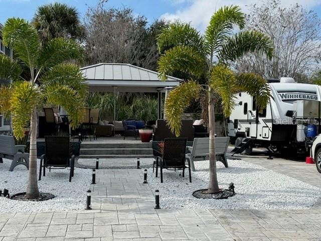 En Venta: $359,000 (0.08 acres)