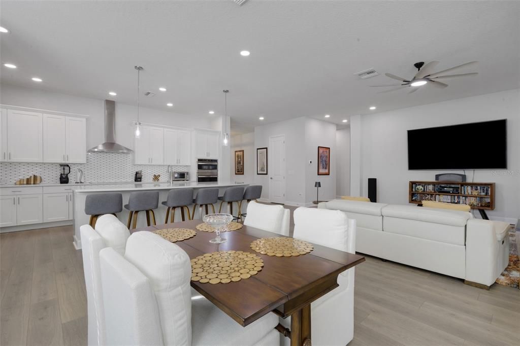 待售: $1,450,000 (4 贝兹, 3 浴室, 3123 平方英尺)