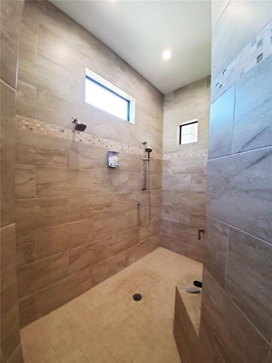 待售: $995,000 (3 贝兹, 3 浴室, 2562 平方英尺)