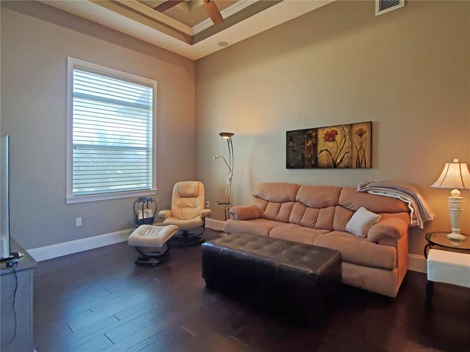 待售: $995,000 (3 贝兹, 3 浴室, 2562 平方英尺)