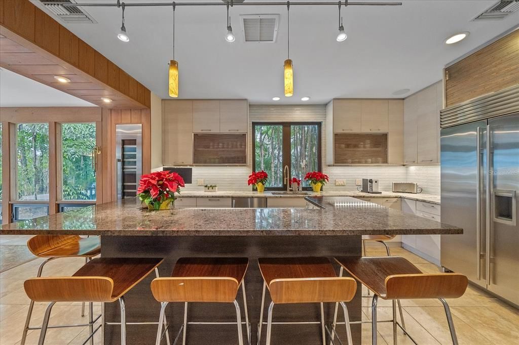 For Rent: $12,500 (4 beds, 4 baths, 3668 Square Feet)