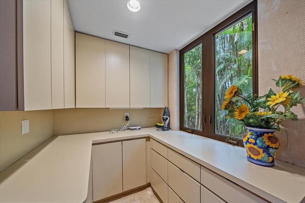 For Rent: $12,500 (4 beds, 4 baths, 3668 Square Feet)