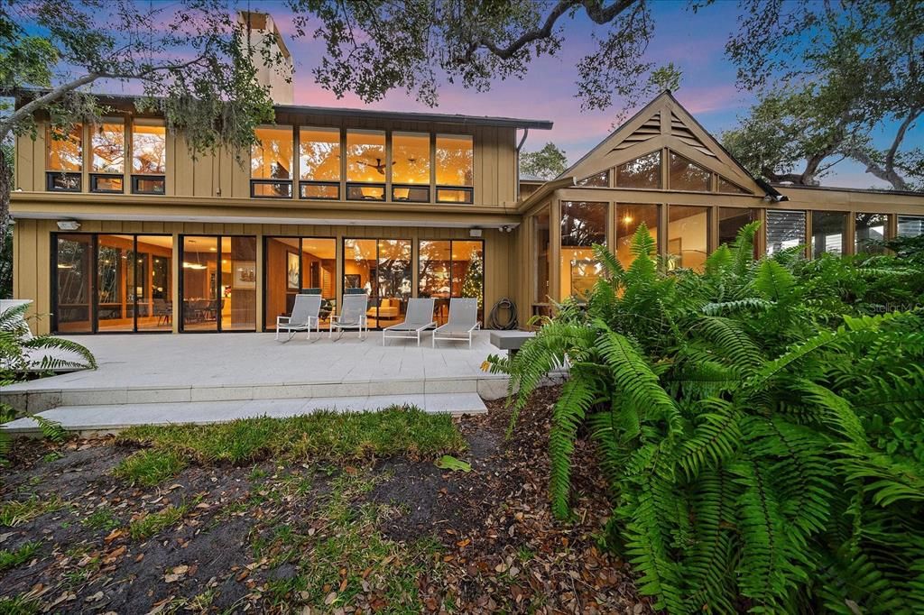 For Rent: $12,500 (4 beds, 4 baths, 3668 Square Feet)