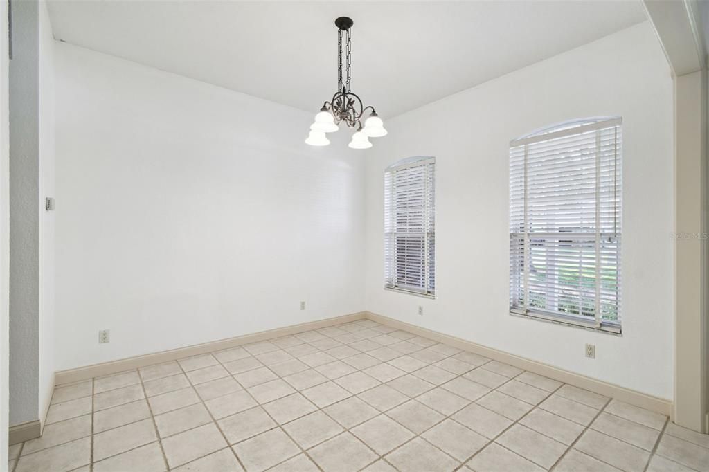 En Venta: $450,000 (3 camas, 2 baños, 2052 Pies cuadrados)