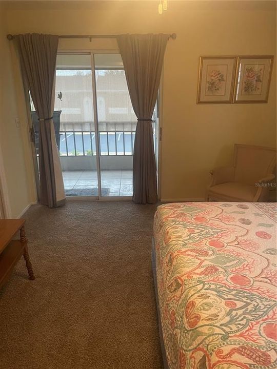 For Sale: $148,900 (2 beds, 2 baths, 1056 Square Feet)