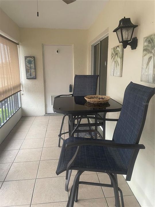 For Sale: $148,900 (2 beds, 2 baths, 1056 Square Feet)