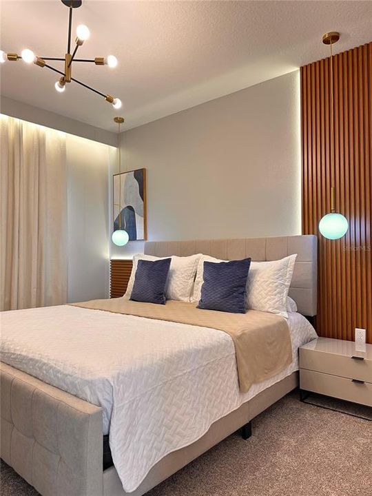 出租: $3,200 (5 贝兹, 4 浴室, 2307 平方英尺)