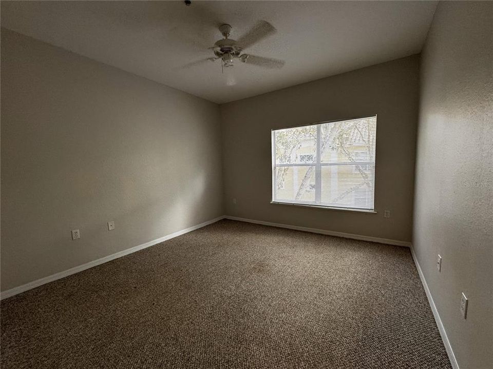 En Renta: $1,950 (2 camas, 2 baños, 1280 Pies cuadrados)