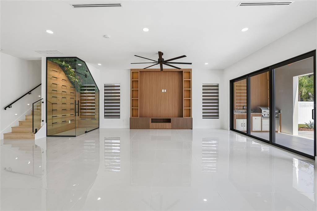 На продажу: $1,750,000 (4 спален, 3 ванн, 3900 Квадратных фут)