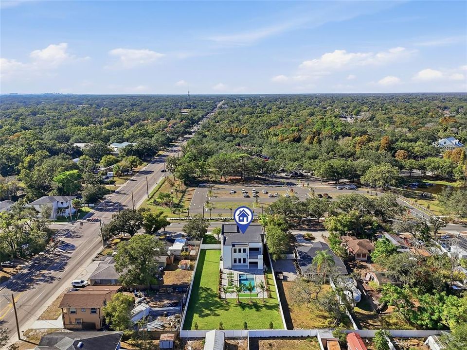 На продажу: $1,750,000 (4 спален, 3 ванн, 3900 Квадратных фут)