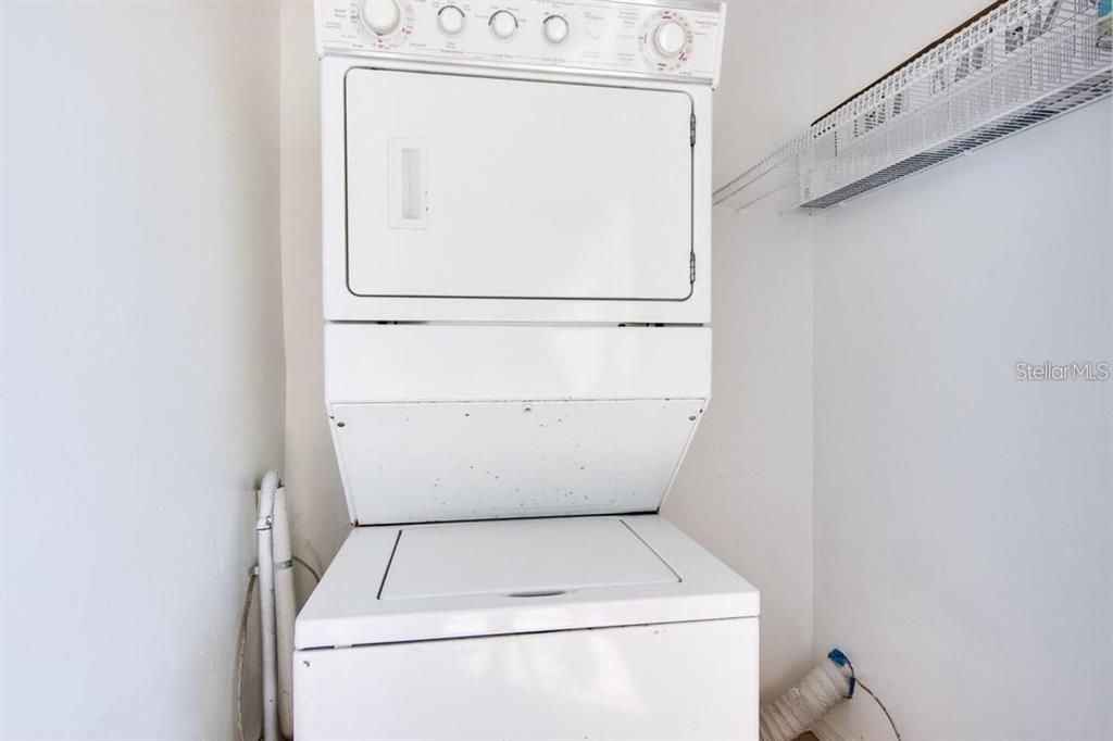 For Rent: $1,400 (1 beds, 1 baths, 565 Square Feet)