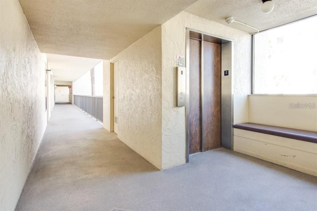 For Rent: $1,400 (1 beds, 1 baths, 565 Square Feet)