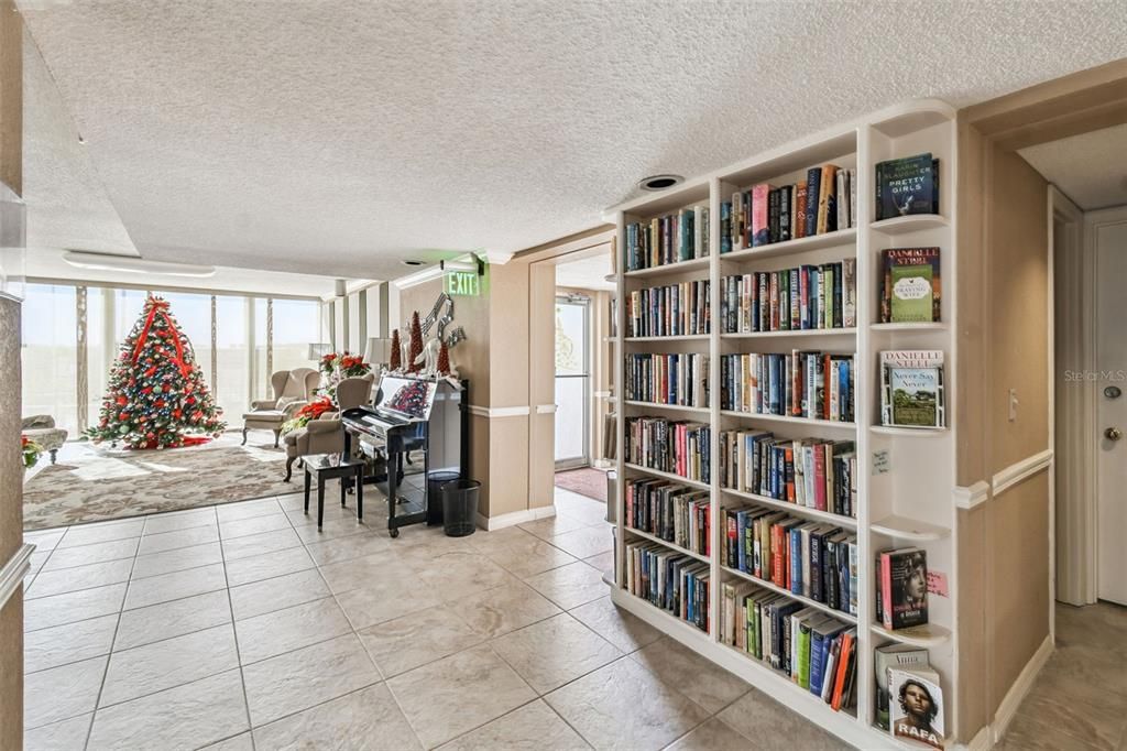 For Sale: $150,000 (2 beds, 2 baths, 1347 Square Feet)