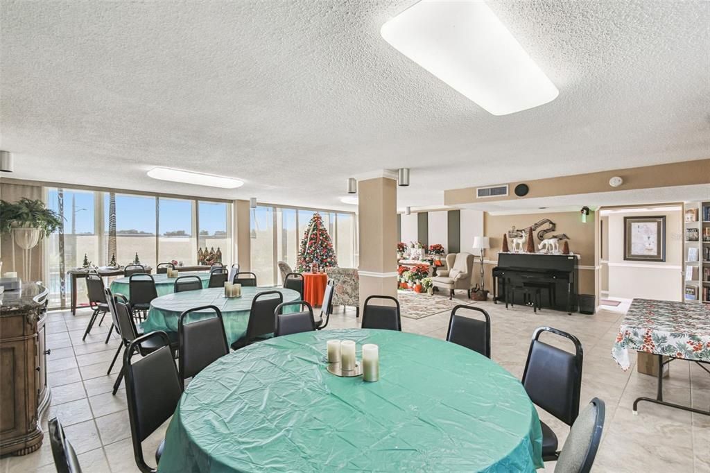 For Sale: $150,000 (2 beds, 2 baths, 1347 Square Feet)