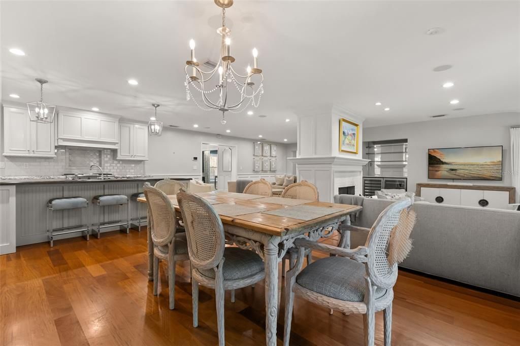 For Rent: $10,950 (4 beds, 3 baths, 2918 Square Feet)