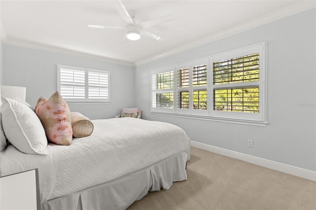 For Rent: $10,950 (4 beds, 3 baths, 2918 Square Feet)