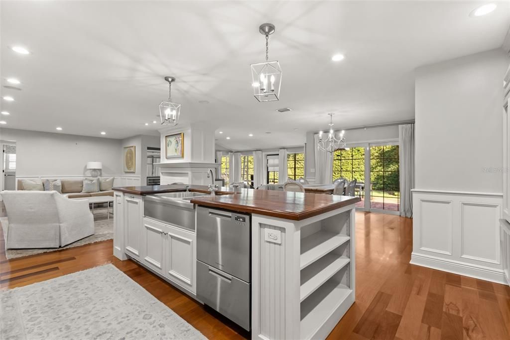 For Rent: $10,950 (4 beds, 3 baths, 2918 Square Feet)