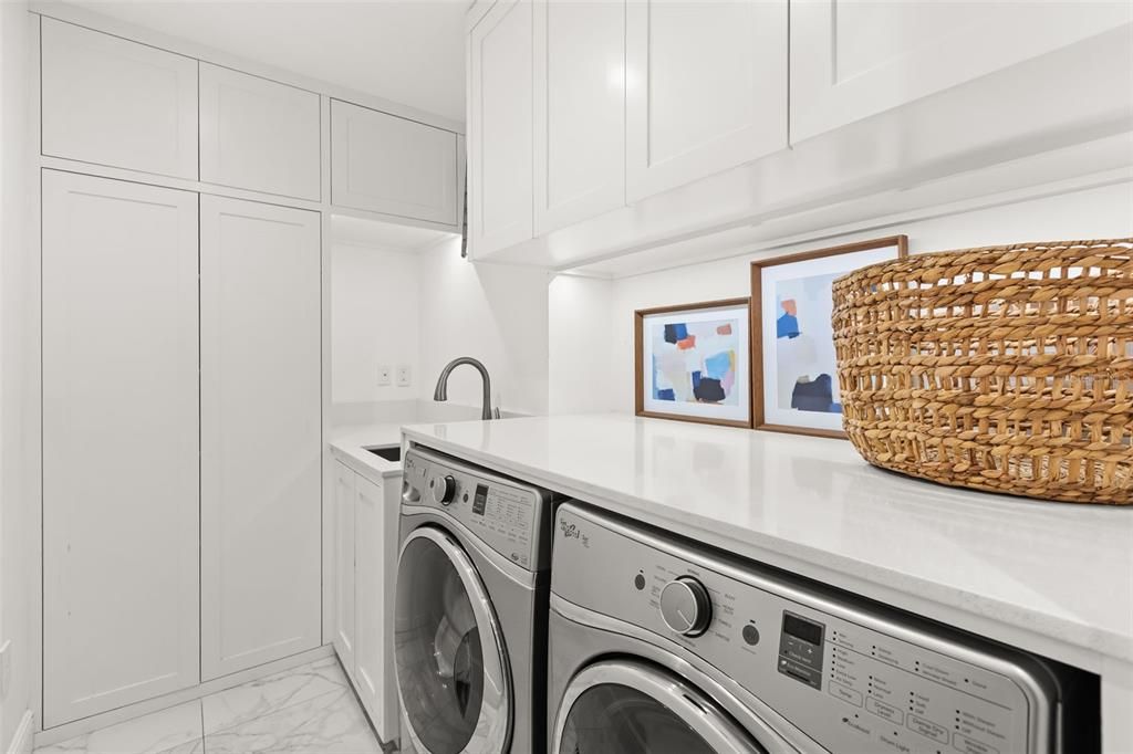 For Rent: $10,950 (4 beds, 3 baths, 2918 Square Feet)