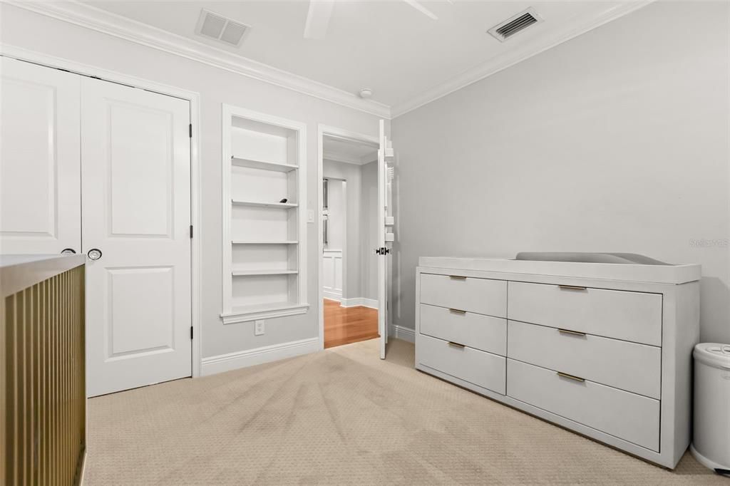 For Rent: $10,950 (4 beds, 3 baths, 2918 Square Feet)