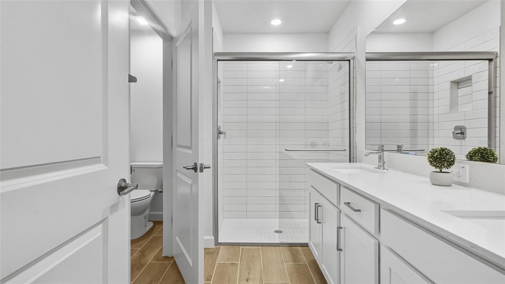 En Venta: $279,900 (2 camas, 2 baños, 1616 Pies cuadrados)