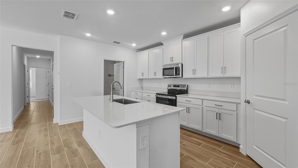 En Venta: $279,900 (2 camas, 2 baños, 1616 Pies cuadrados)