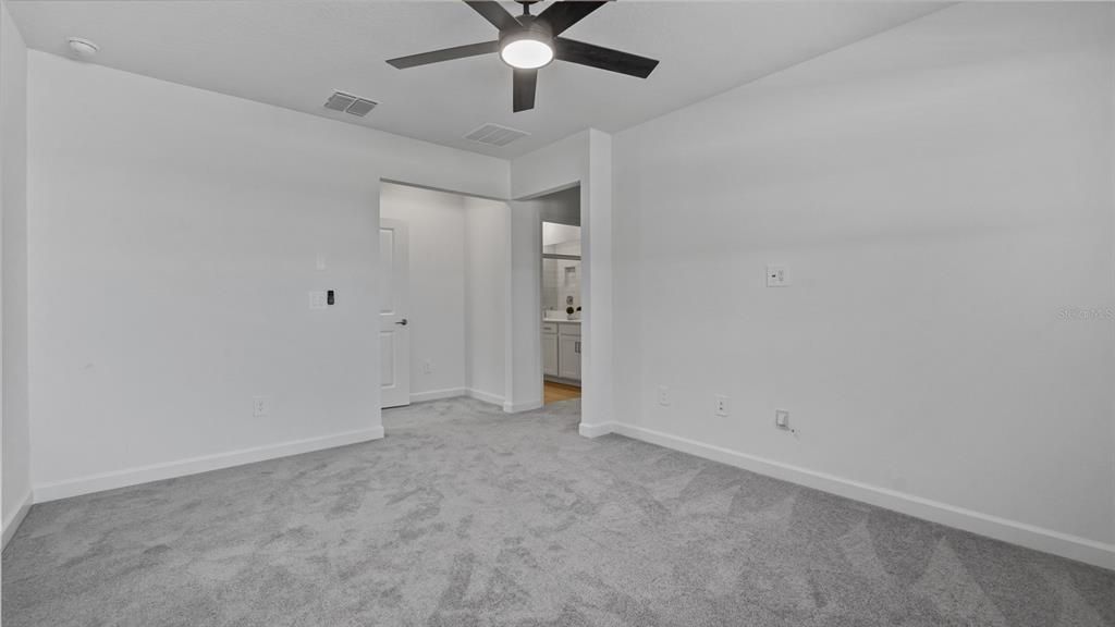 En Venta: $279,900 (2 camas, 2 baños, 1616 Pies cuadrados)