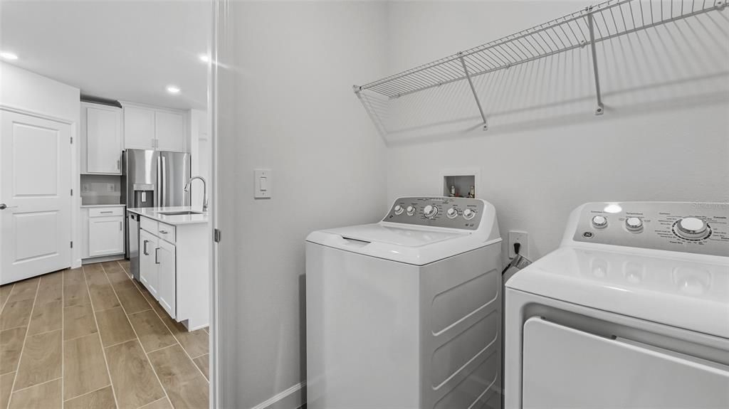 En Venta: $279,900 (2 camas, 2 baños, 1616 Pies cuadrados)