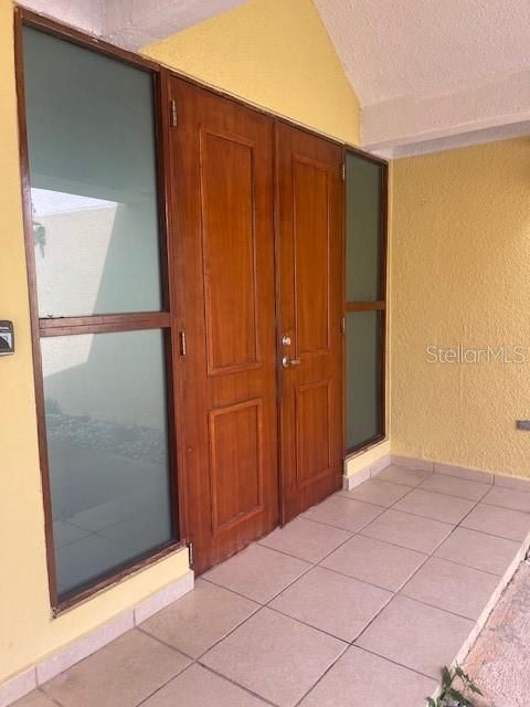 For Sale: $510,000 (4 beds, 2 baths, 1700 Square Feet)