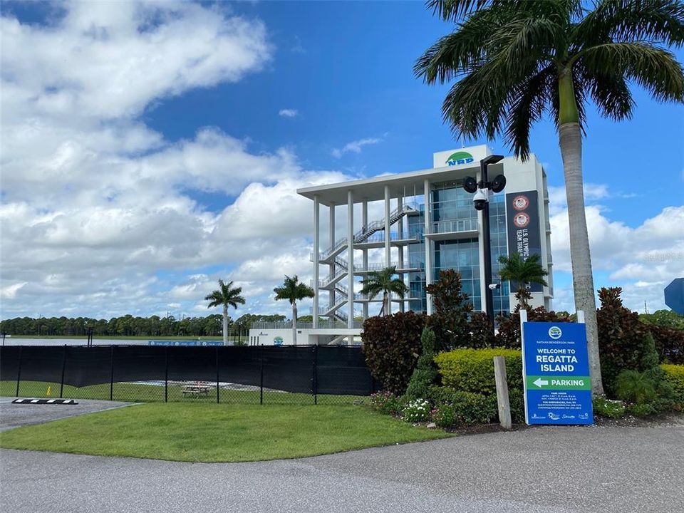 出租: $2,195 (2 贝兹, 2 浴室, 1246 平方英尺)