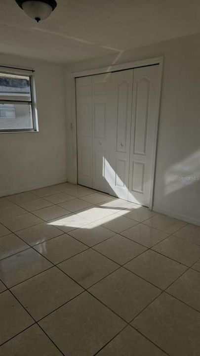 For Rent: $2,200 (2 beds, 1 baths, 2160 Square Feet)