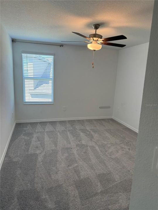 For Rent: $2,800 (6 beds, 3 baths, 3342 Square Feet)