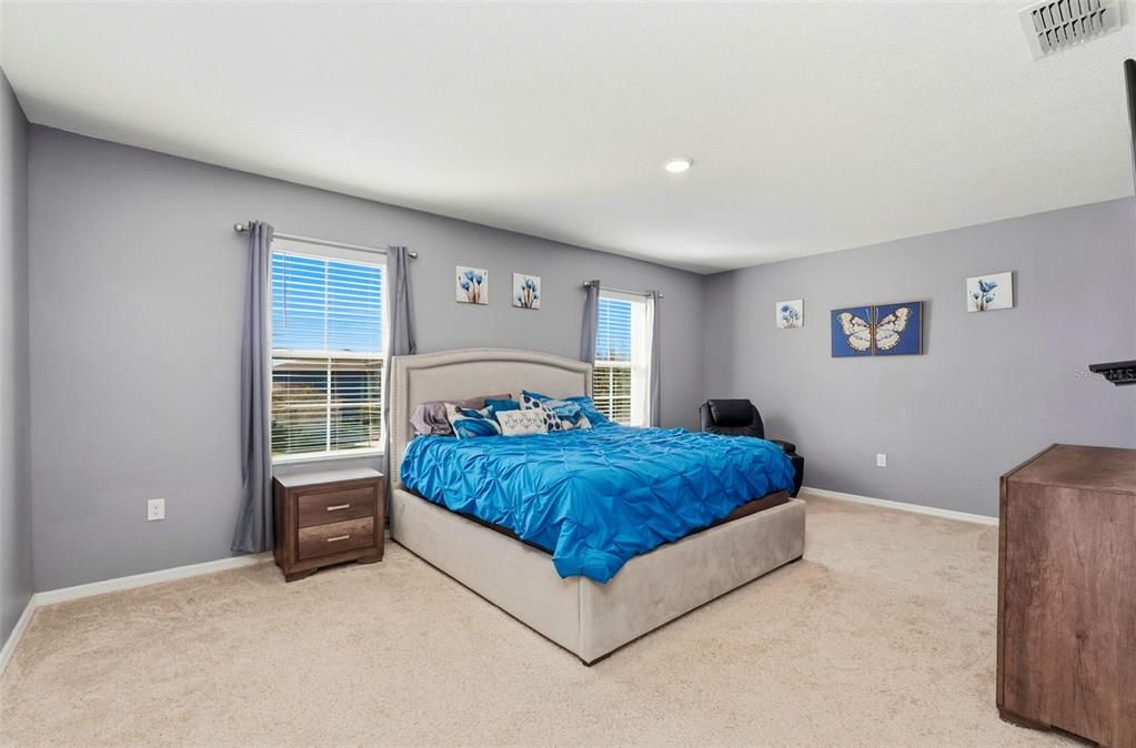 待售: $449,900 (4 贝兹, 2 浴室, 2505 平方英尺)