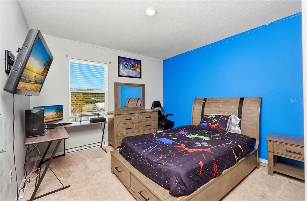 待售: $449,900 (4 贝兹, 2 浴室, 2505 平方英尺)