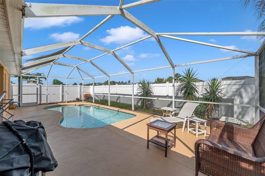 For Sale: $399,000 (4 beds, 2 baths, 2056 Square Feet)