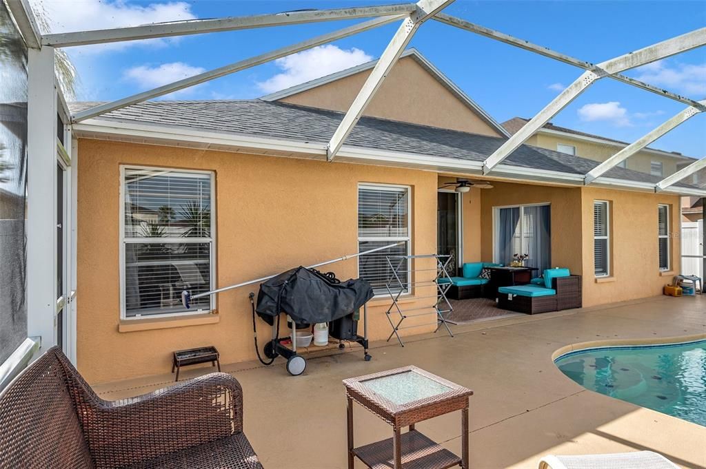 For Sale: $399,000 (4 beds, 2 baths, 2056 Square Feet)