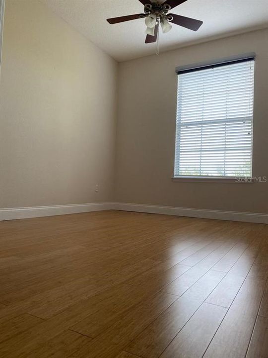 For Sale: $325,000 (3 beds, 2 baths, 1442 Square Feet)