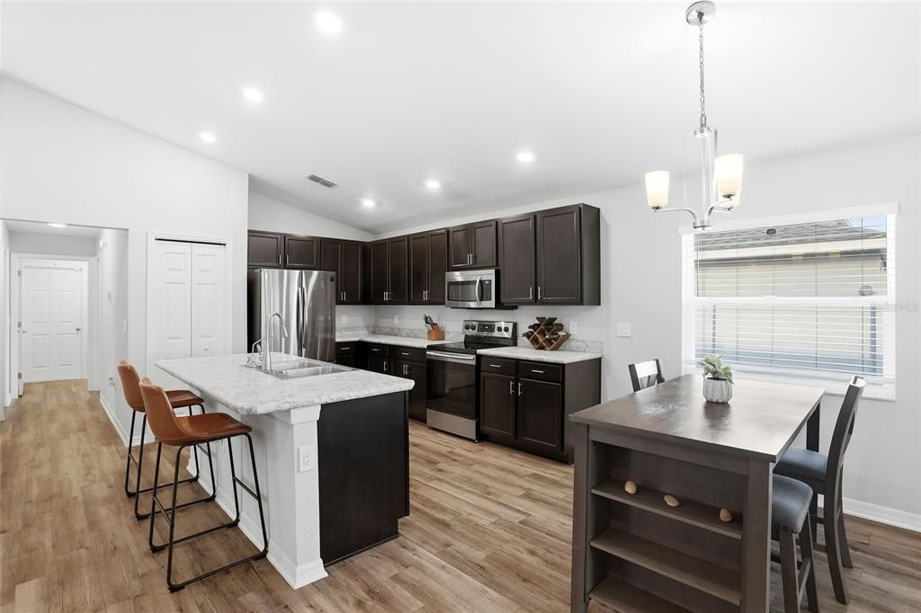 For Sale: $310,500 (3 beds, 2 baths, 1513 Square Feet)