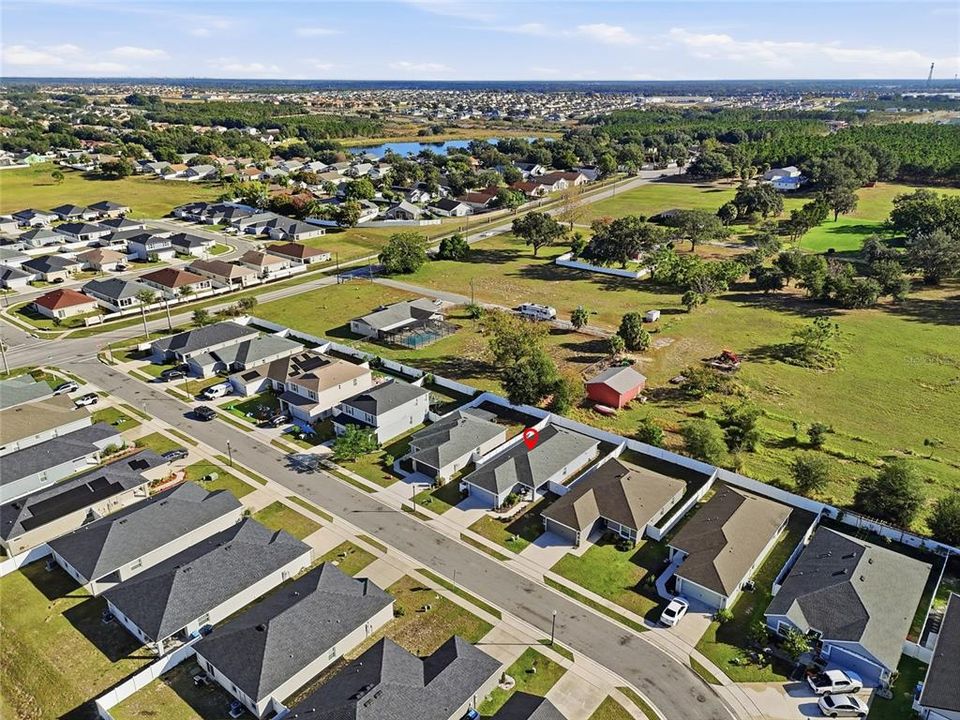 For Sale: $310,500 (3 beds, 2 baths, 1513 Square Feet)