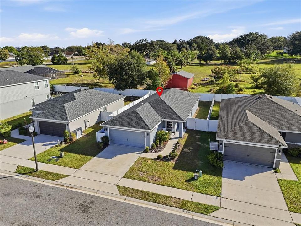 For Sale: $310,500 (3 beds, 2 baths, 1513 Square Feet)