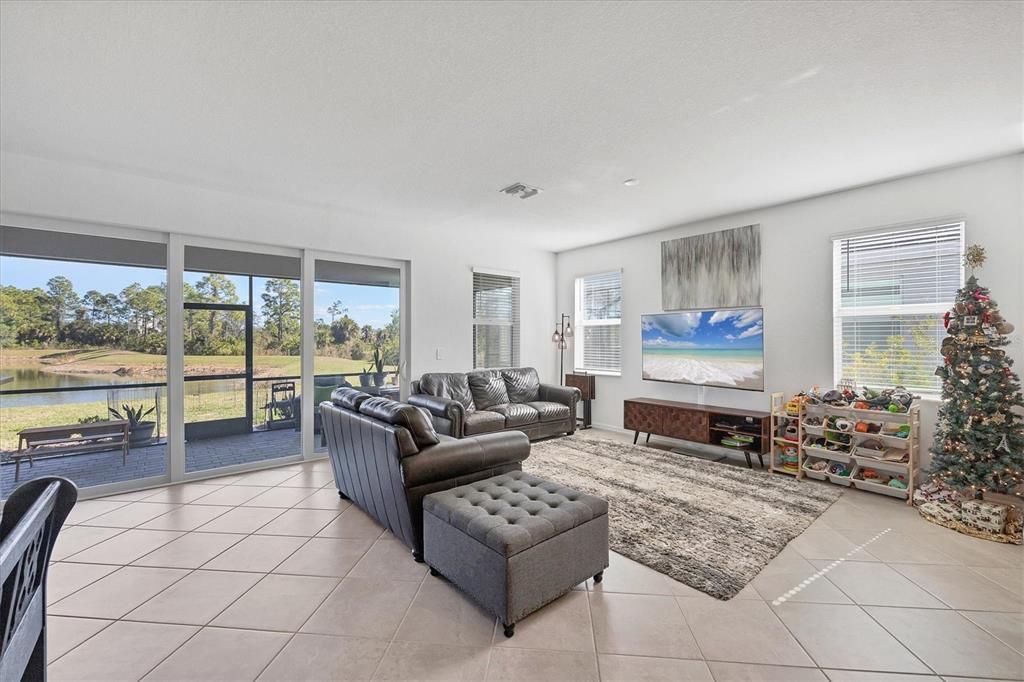 В аренду: $3,000 (3 спален, 3 ванн, 2214 Квадратных фут)