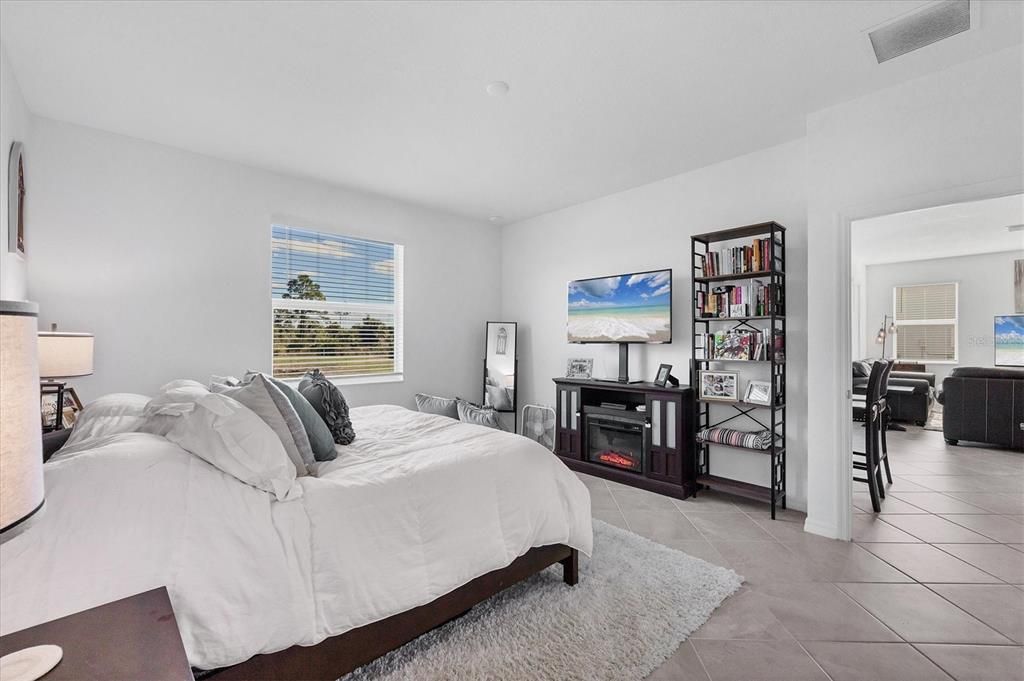 В аренду: $3,000 (3 спален, 3 ванн, 2214 Квадратных фут)