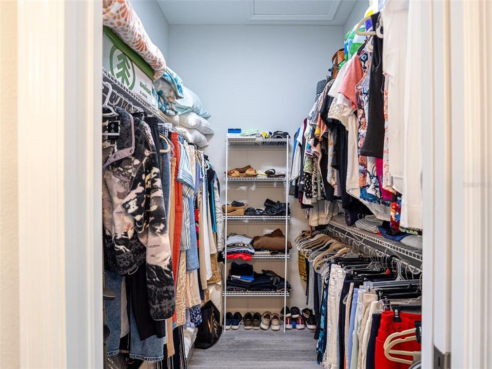 En Venta: $419,000 (3 camas, 2 baños, 1918 Pies cuadrados)