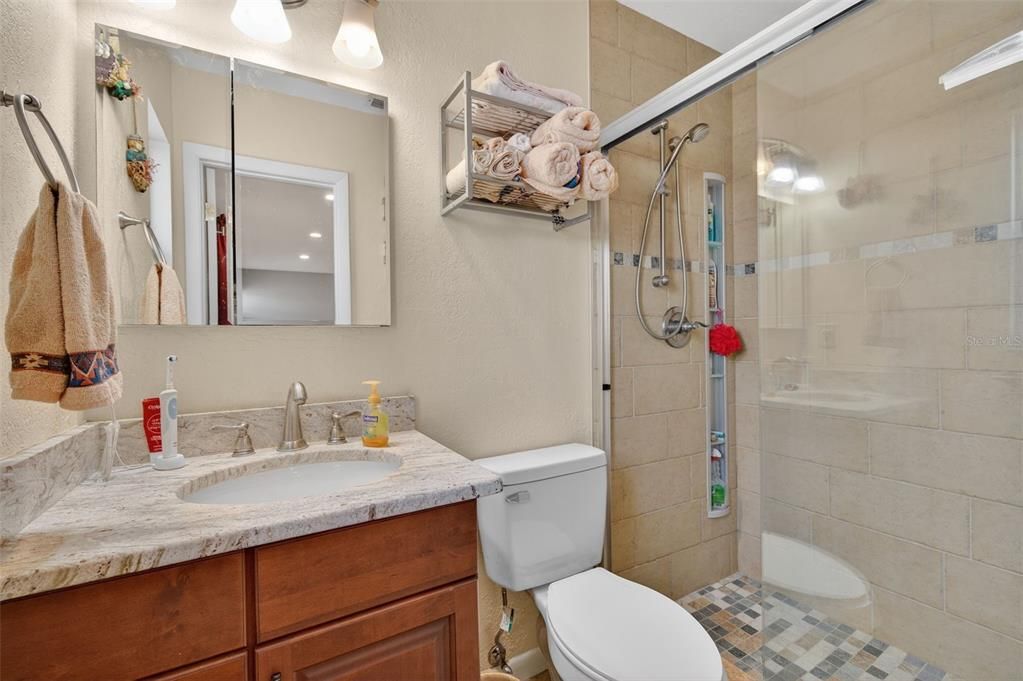 En Venta: $390,000 (3 camas, 2 baños, 1318 Pies cuadrados)