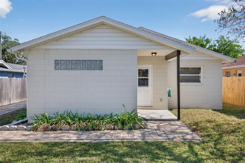 En Venta: $390,000 (3 camas, 2 baños, 1318 Pies cuadrados)