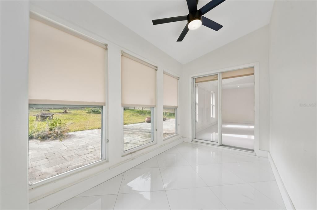 For Sale: $499,000 (3 beds, 2 baths, 1914 Square Feet)